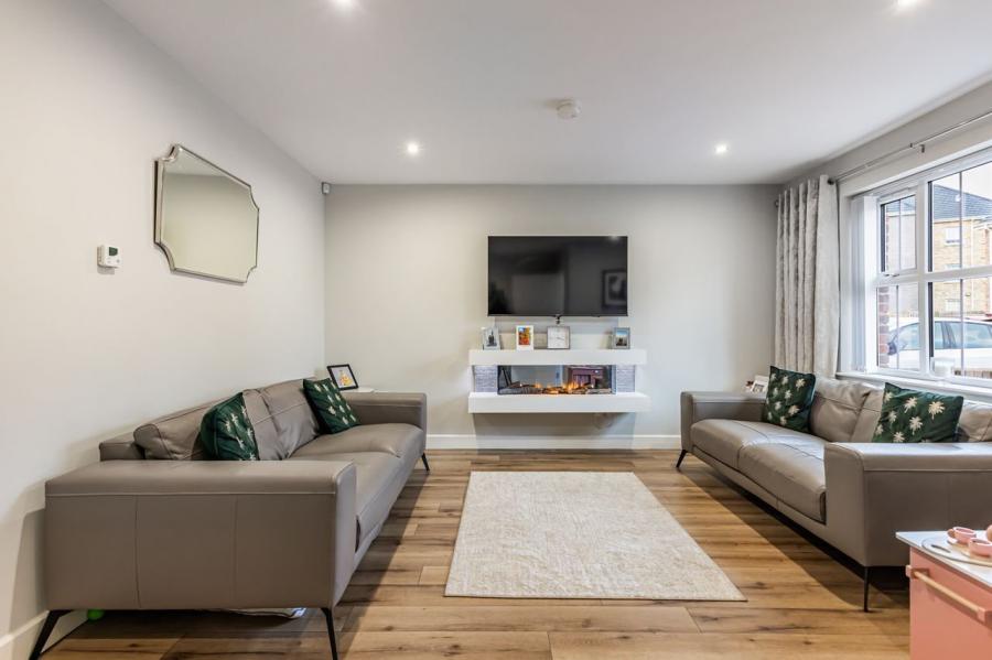 31A, Ayrshire Meadows