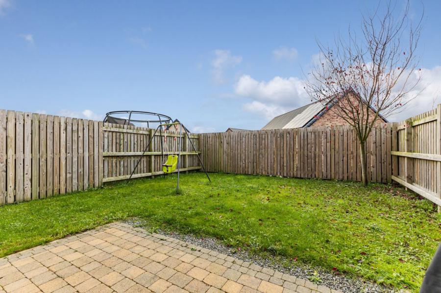 31A, Ayrshire Meadows