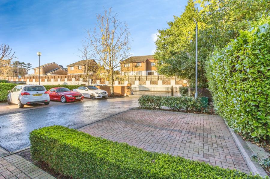 4 Alpha Mews, Belfast Road