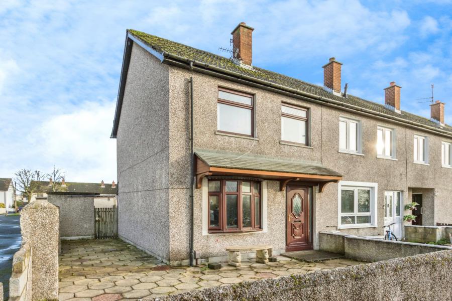 100 Hertford Crescent, Lisburn, County Antrim, BT28 1SQ