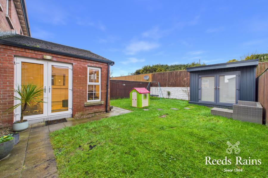 96 Sir Richard Wallace Walk