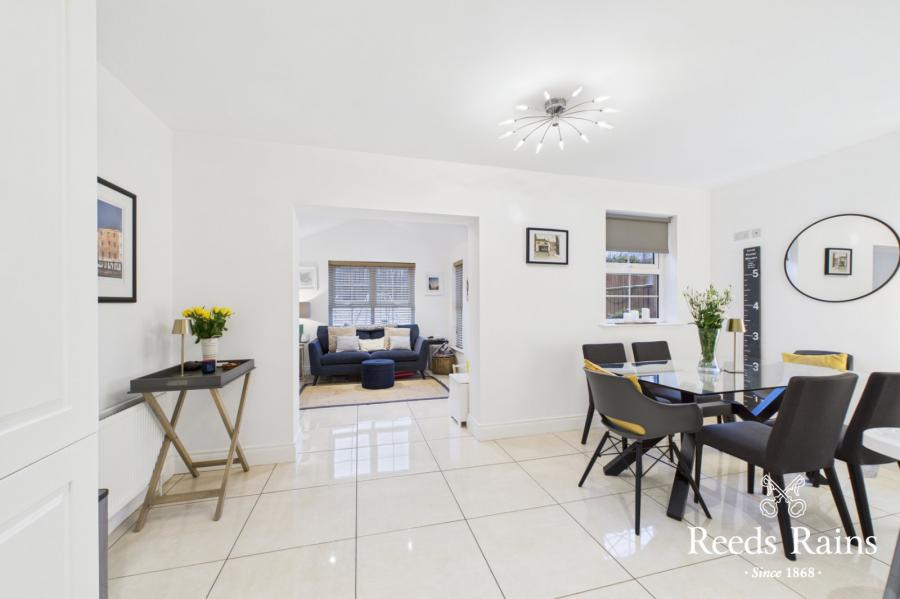 96 Sir Richard Wallace Walk