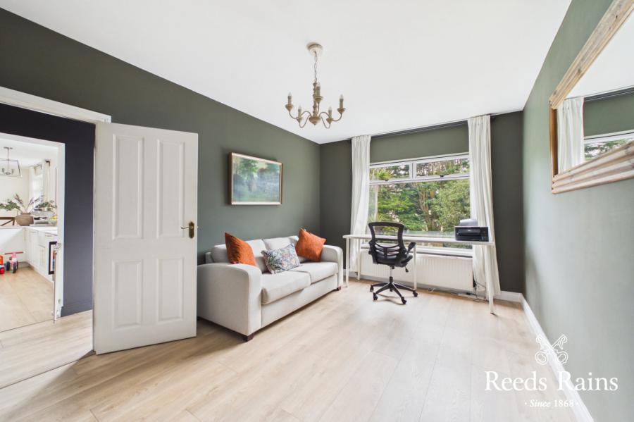 14 Kensington Gardens