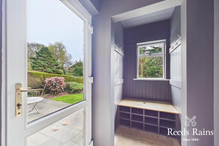 14 Kensington Gardens