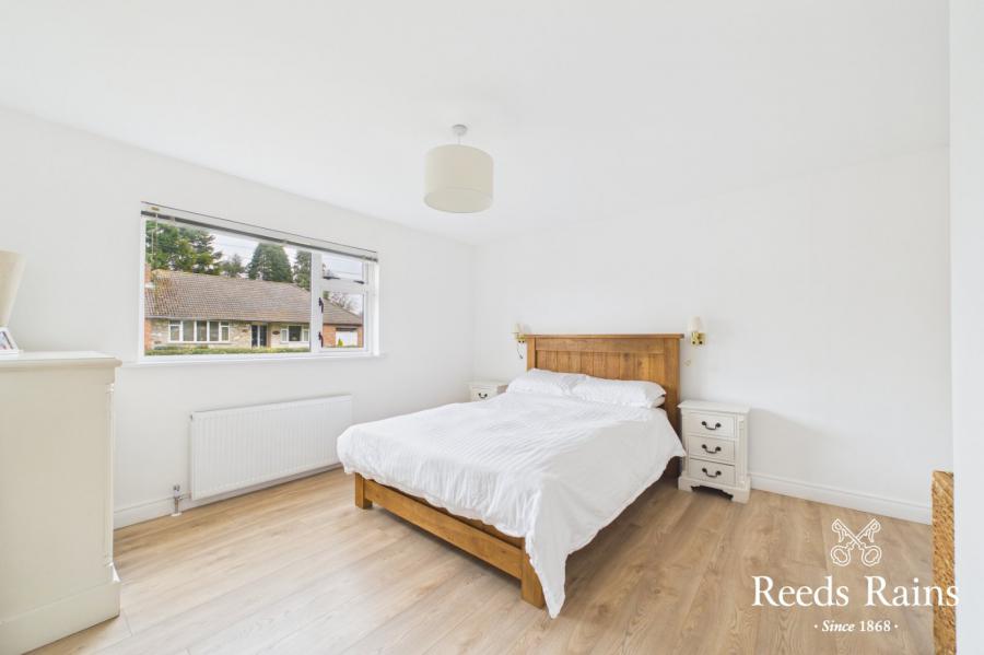 14 Kensington Gardens