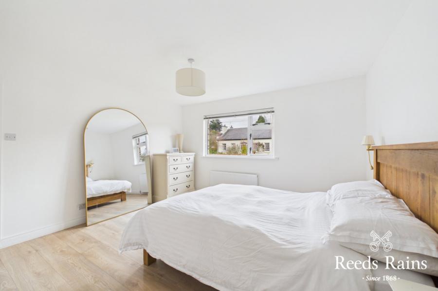 14 Kensington Gardens