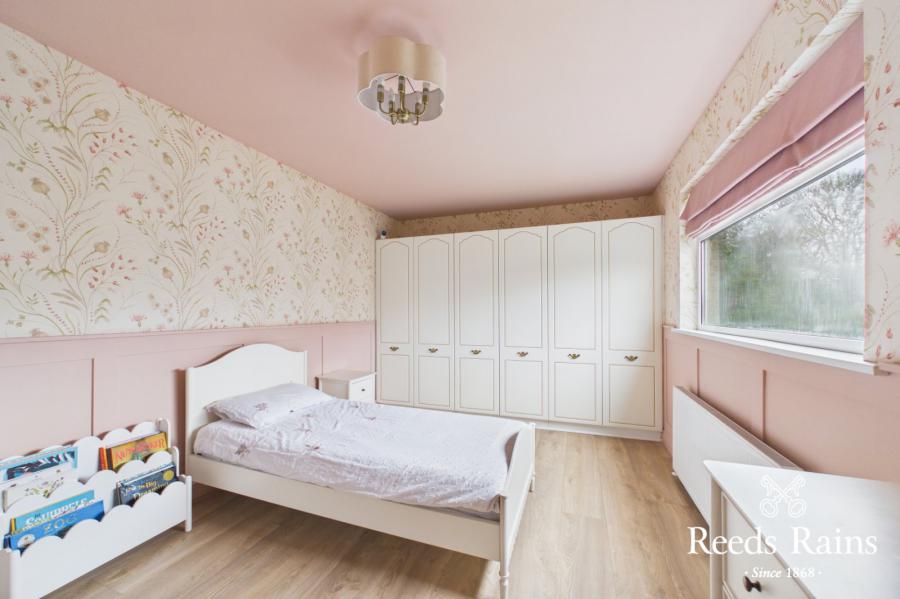 14 Kensington Gardens