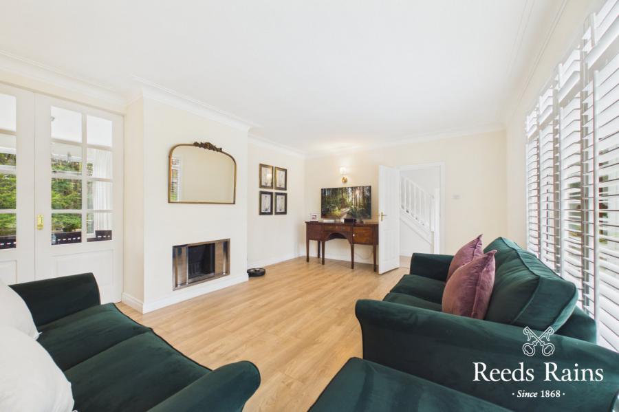 14 Kensington Gardens