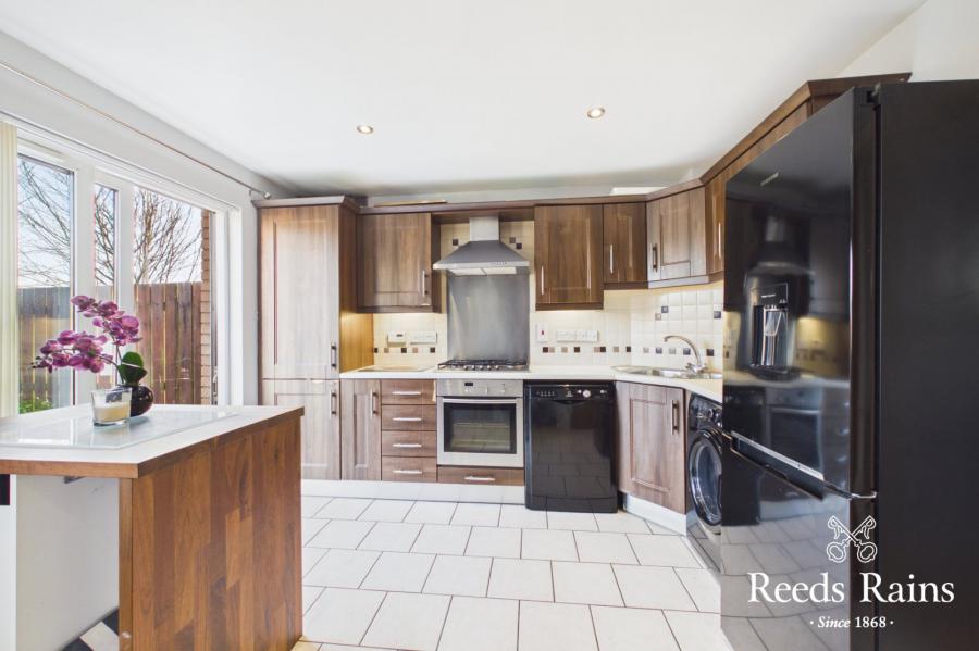 66 Mornington Avenue