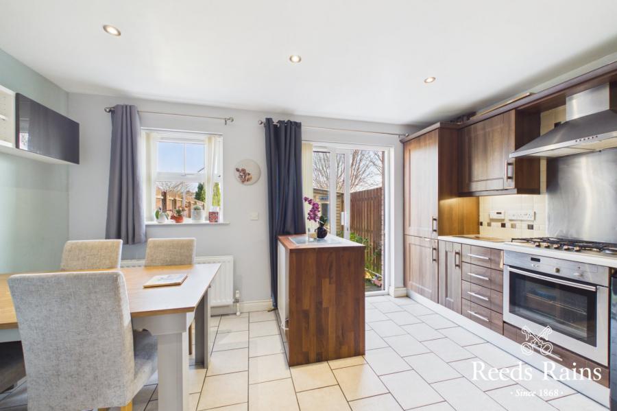 66 Mornington Avenue