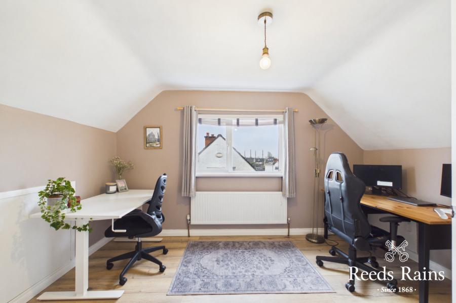 3 Braemar Crescent