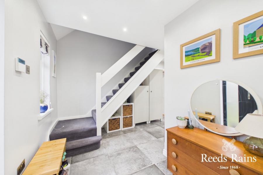 3 Braemar Crescent