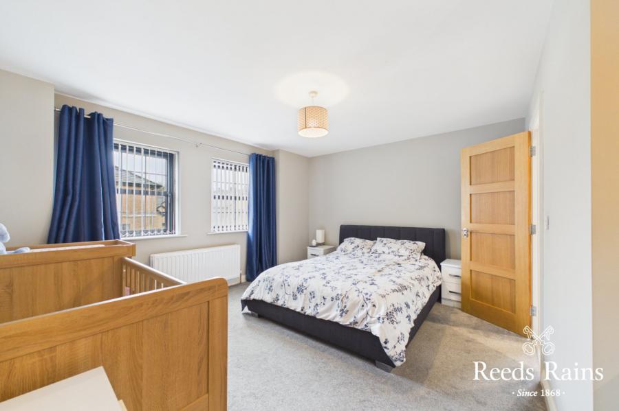 18 Strawberry Hill Lane