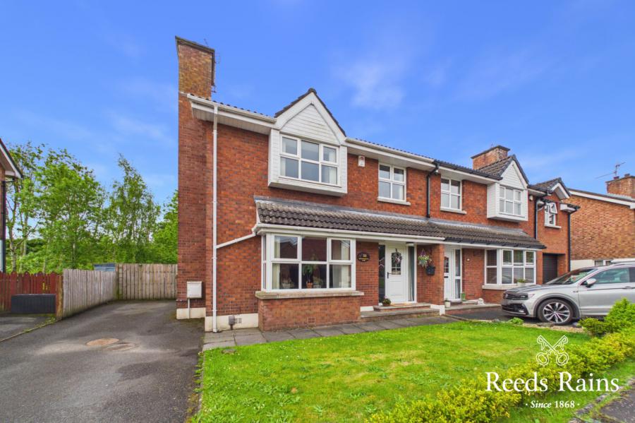 33 Knockdarragh Park, Lisburn, County Antrim, BT28 2XZ