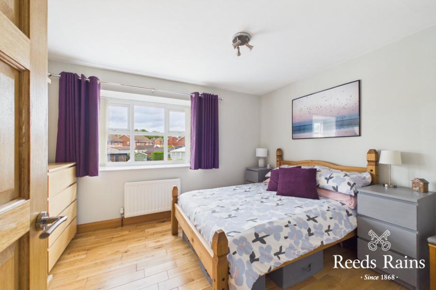 33 Knockdarragh Park