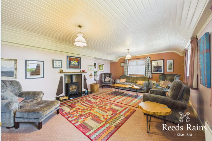 32 Crumlin Road