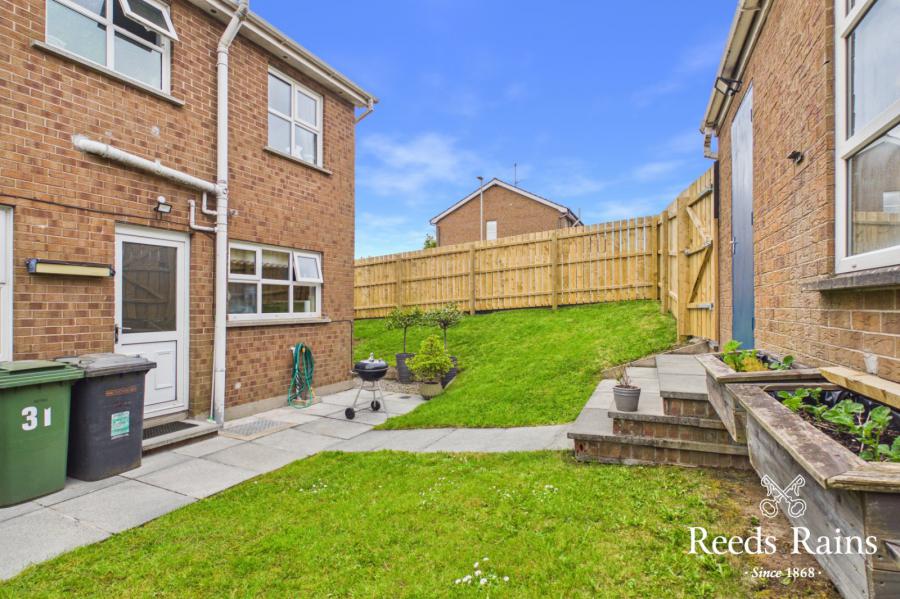 31 Ashvale Drive