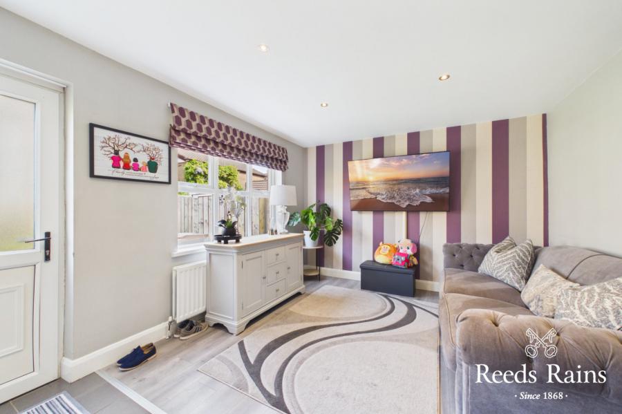 31 Ashvale Drive