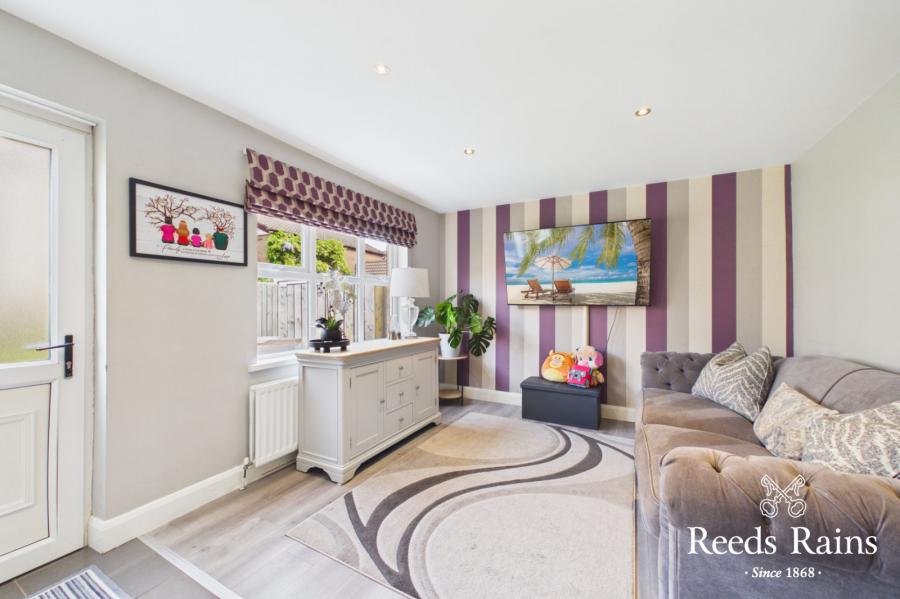 31 Ashvale Drive