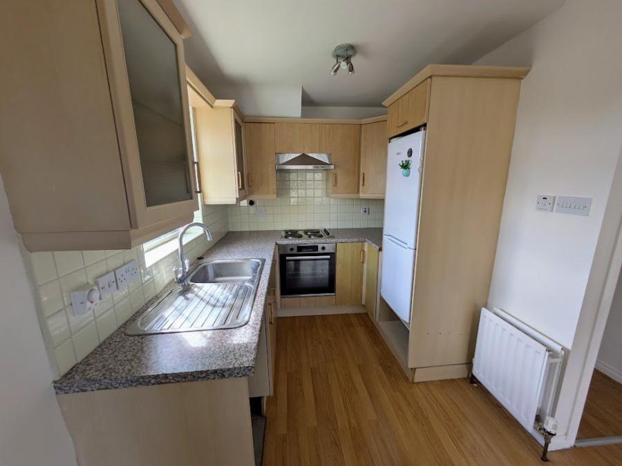 24D Cairndore Walk