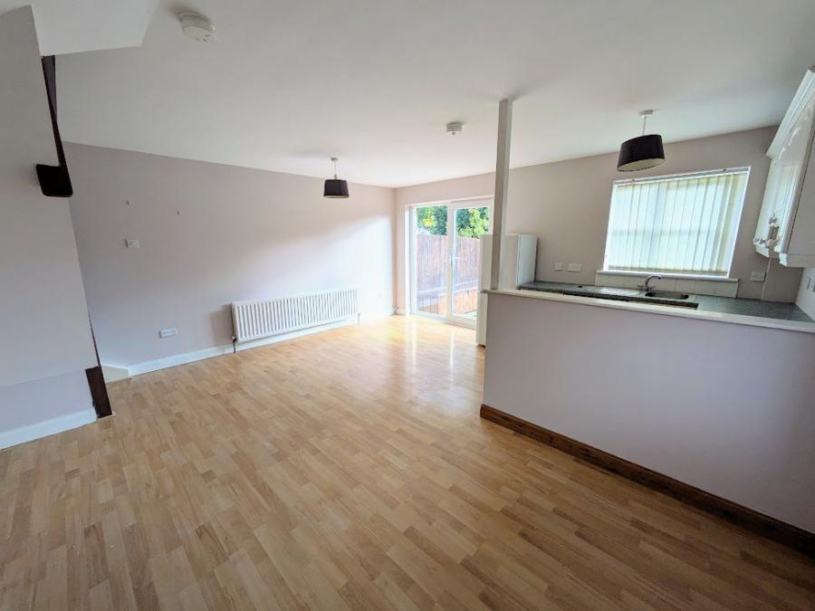 81E, Movilla Road