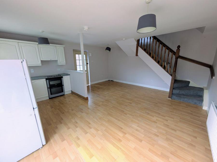 81E, Movilla Road