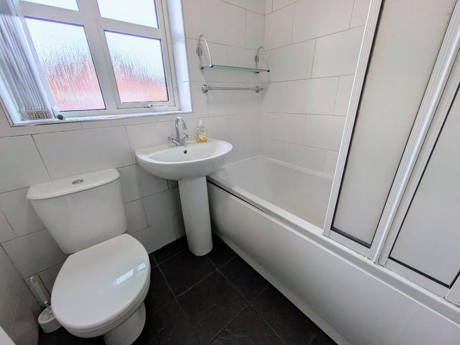 81E, Movilla Road