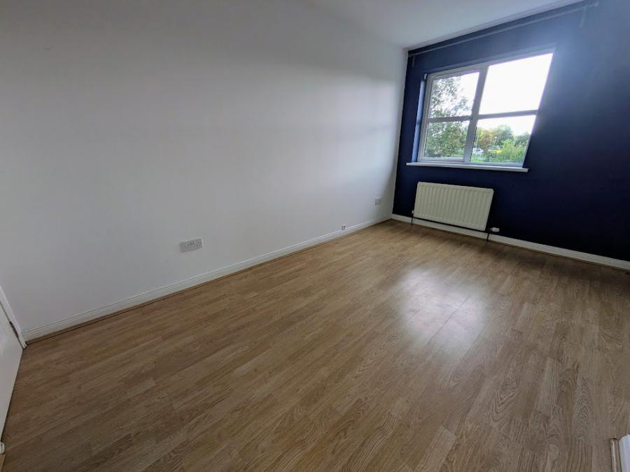 81E, Movilla Road