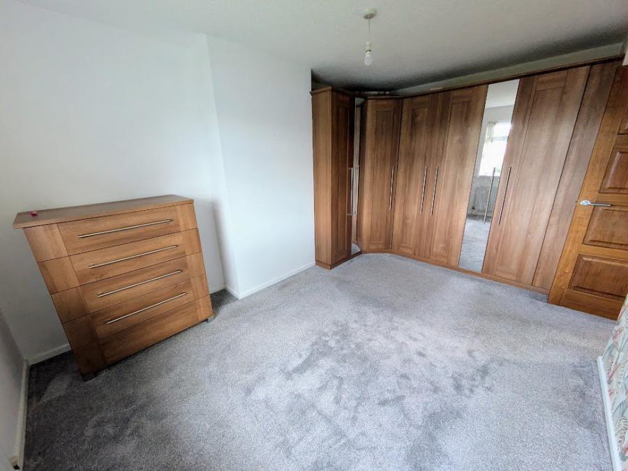 34 Ringhaddy Avenue 34 Ringhaddy Avenue