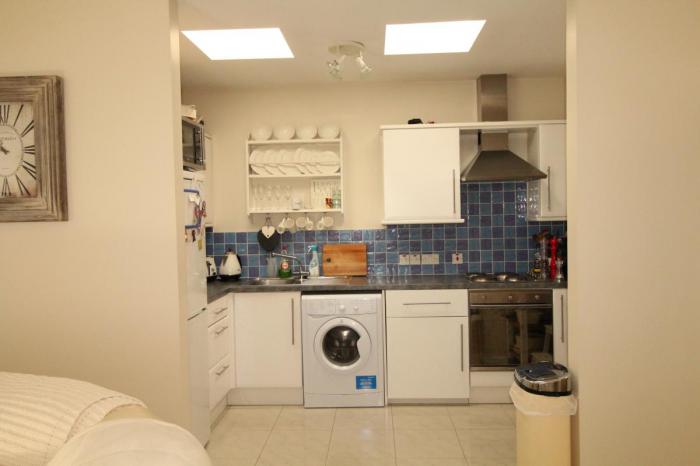 9 The Courtyard Mary Street