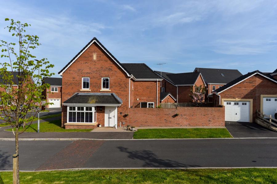 18 Manse Gate