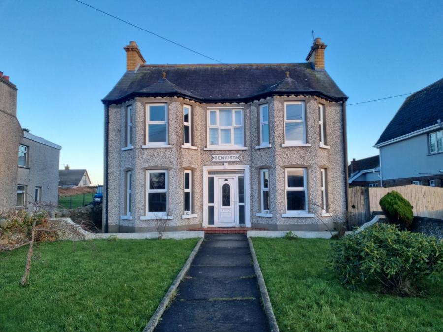 12 Cloughey Road