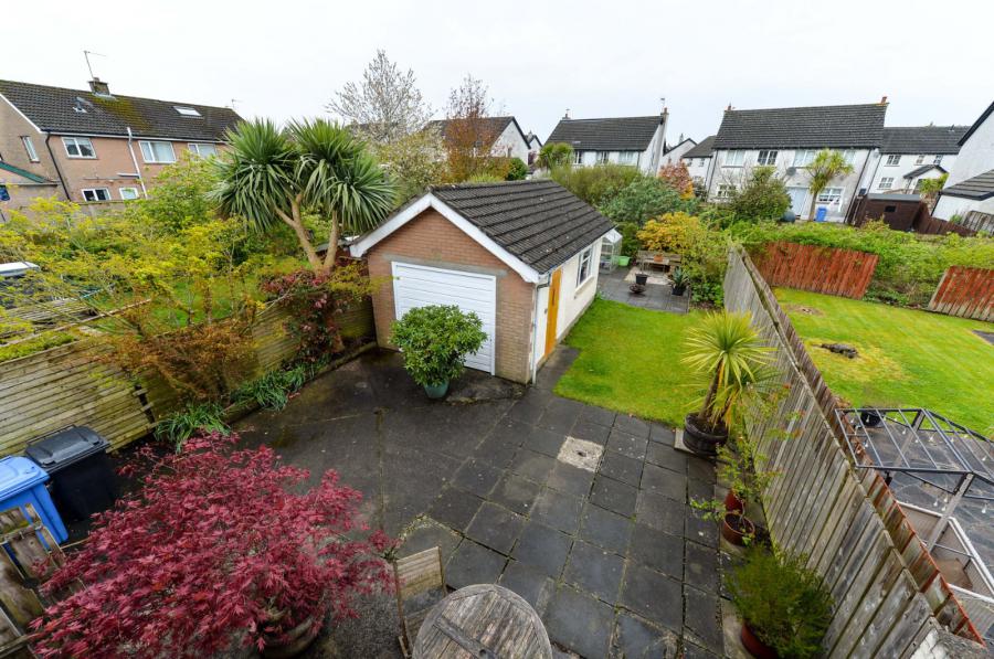 6 Benford Park