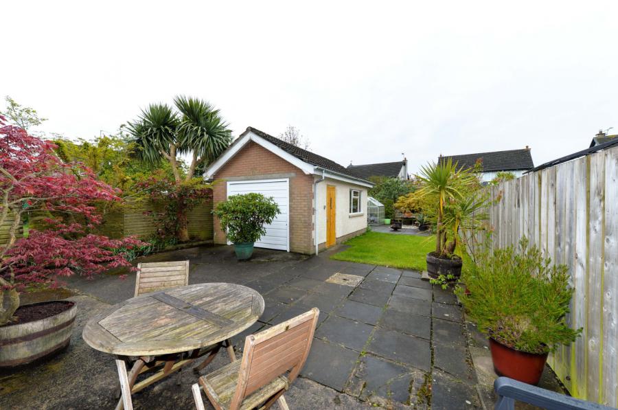 6 Benford Park