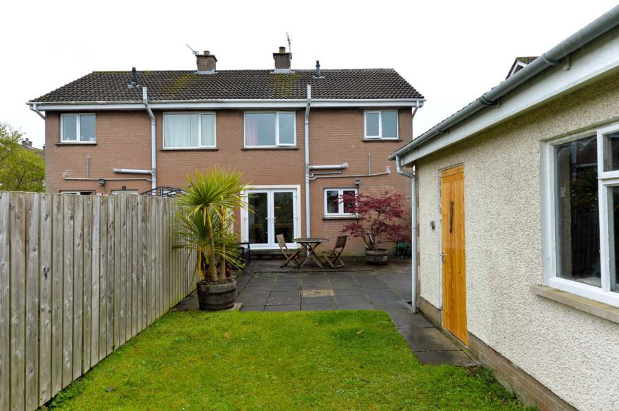 6 Benford Park