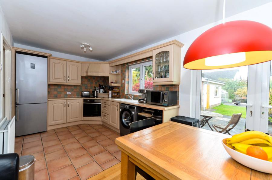 6 Benford Park