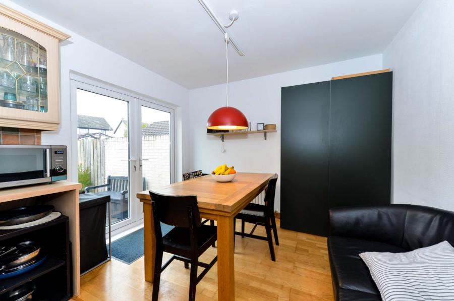6 Benford Park