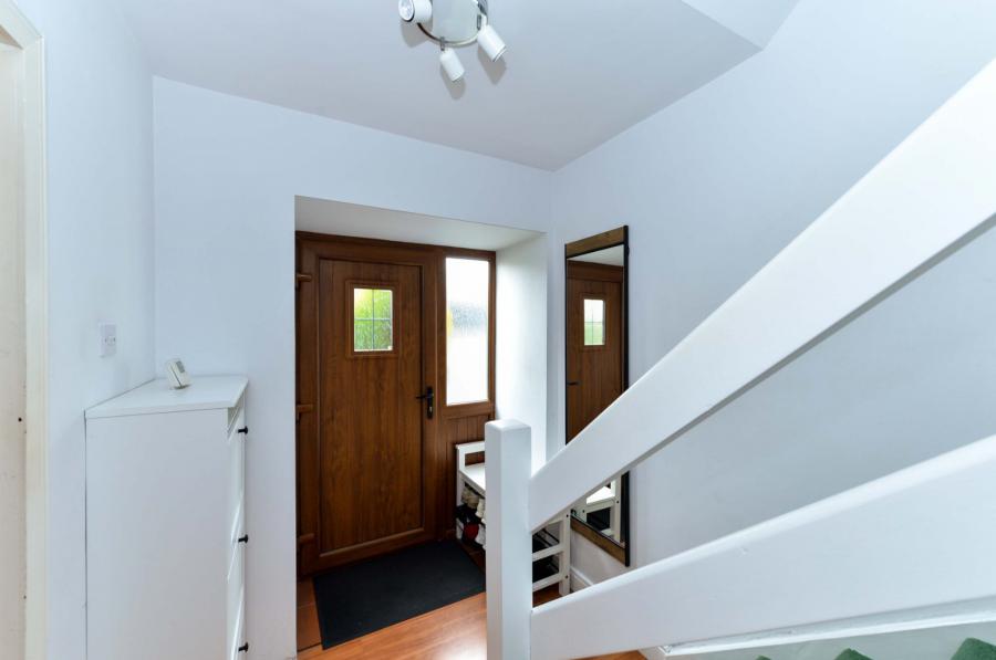 6 Benford Park