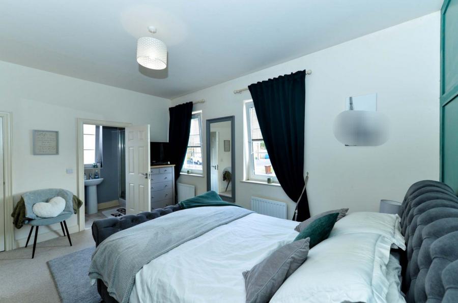 12 Blackwood Park