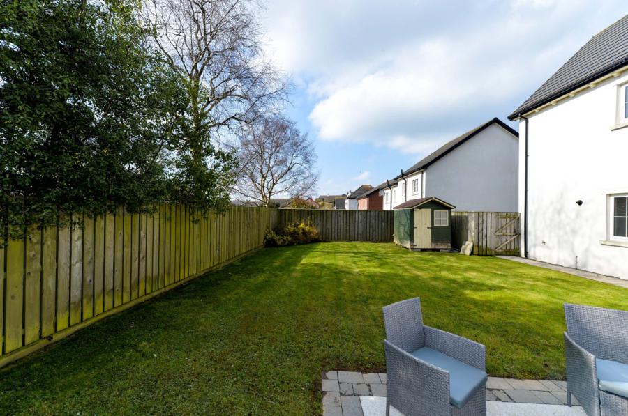 12 Blackwood Park