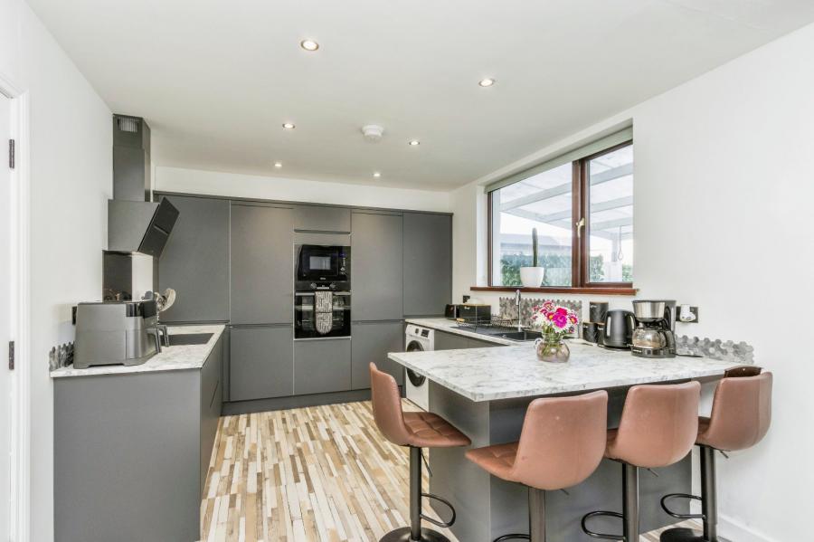 15 Ringburr Court