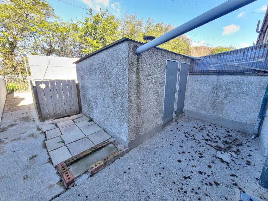 14 Calhame Park