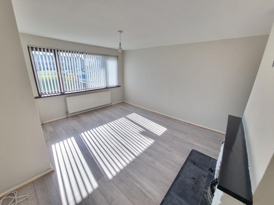 14 Calhame Park