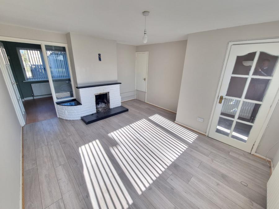 14 Calhame Park