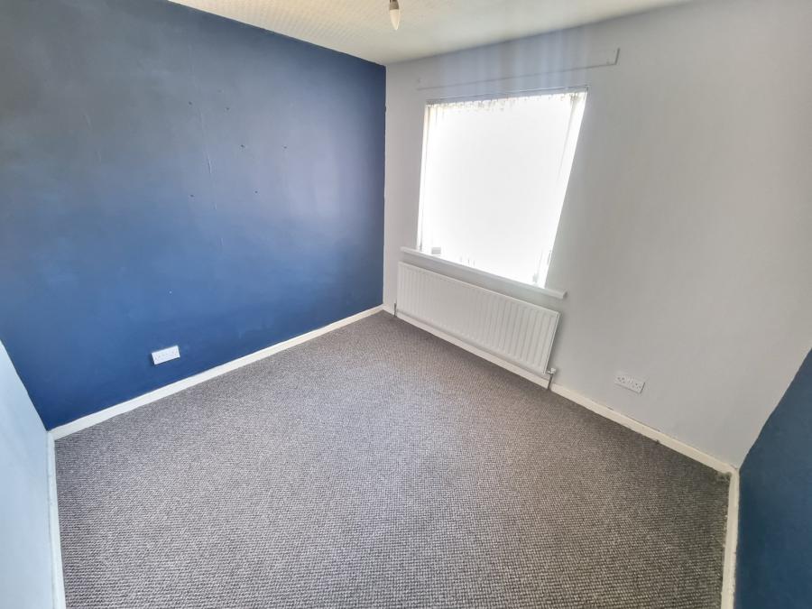 14 Calhame Park