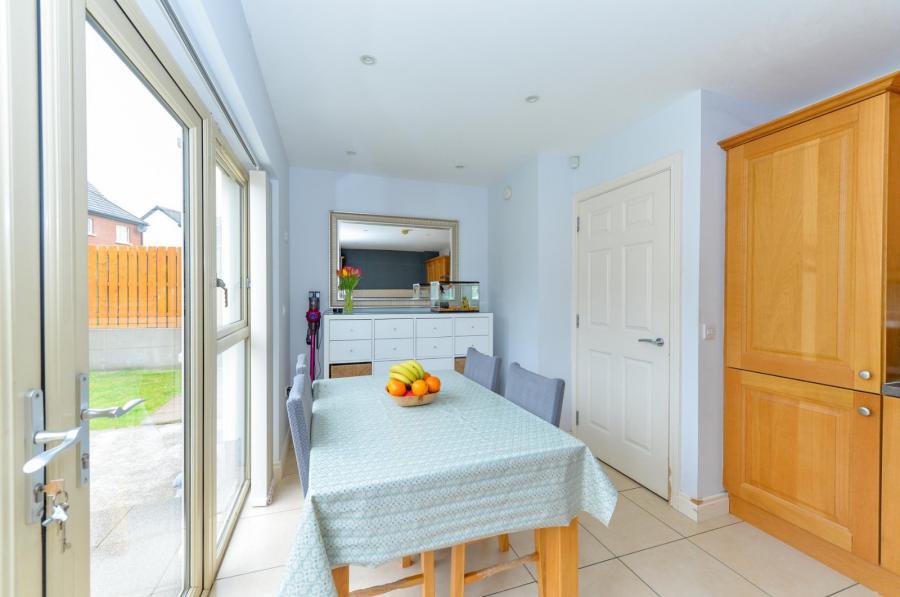 11 Coopers Mill Court