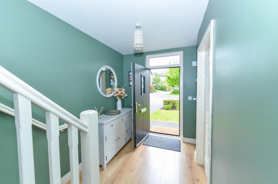 11 Coopers Mill Court