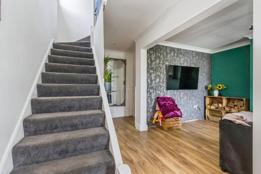 7 Hawthorn Rise
