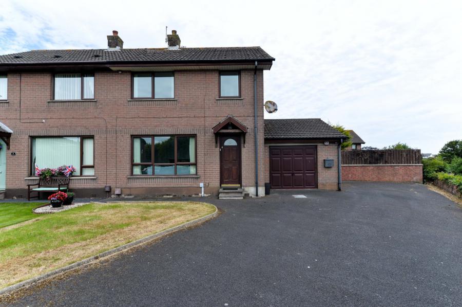 8 Rosslyn Park