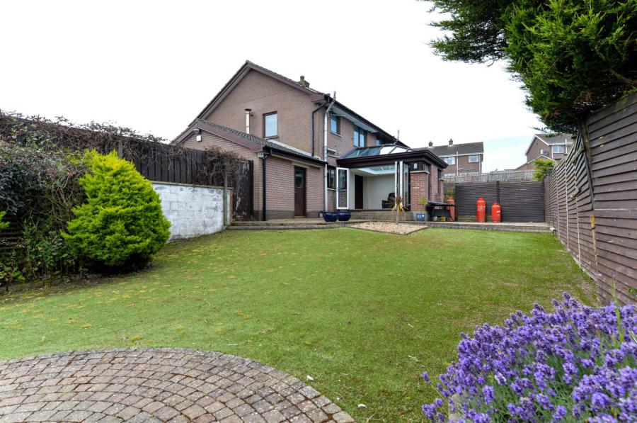 8 Rosslyn Park